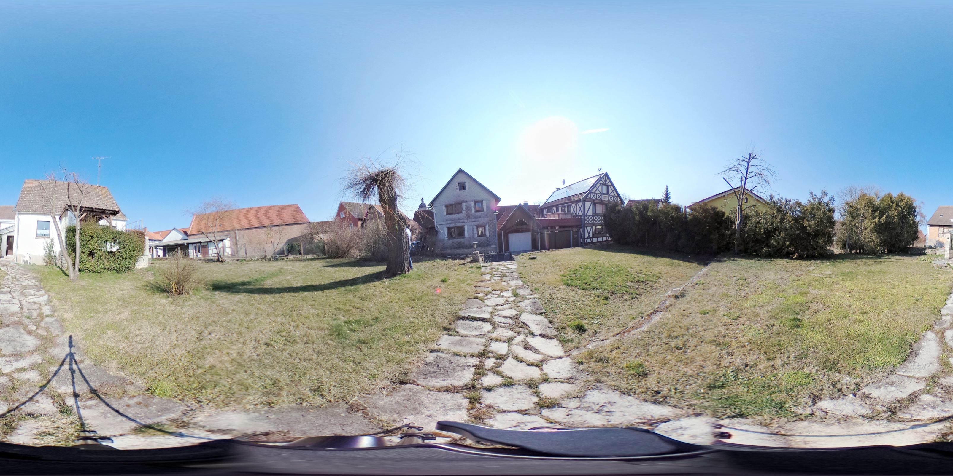 Freistehendes Einfamilienhaus auf traumhaftem Grundstück in Großbrüchter - Immoviewer